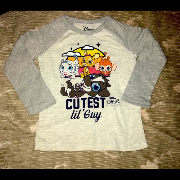 Disney T.O.T.S Tshirt- LIKE NEW - Picture 1 of 4